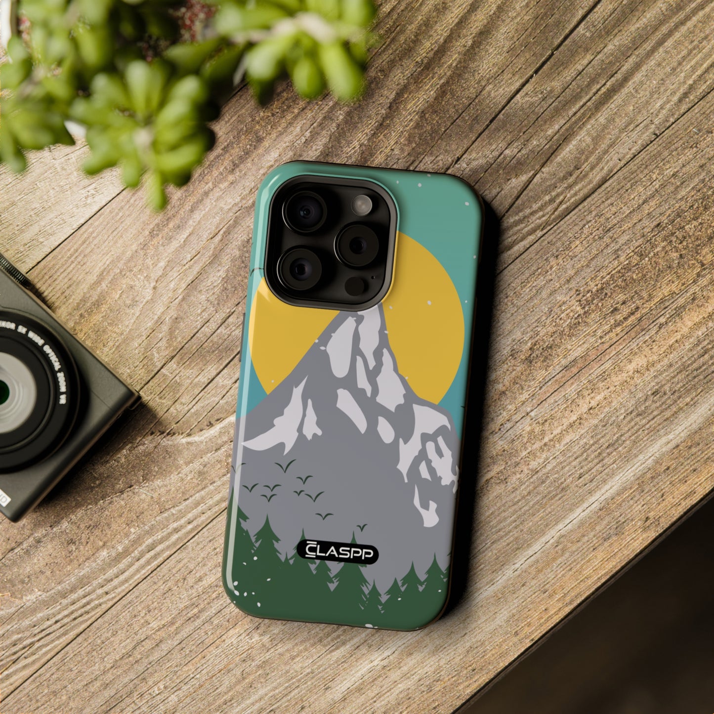 Galloping Glacier | Monta Vista | MagSafe Hardshell Dual Layer Phone Case
